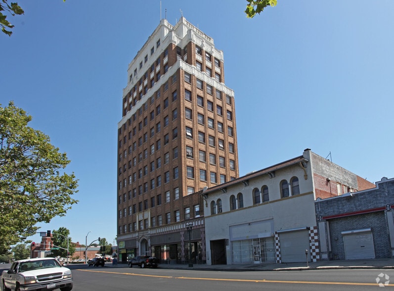 More Photos Of 246 N Sutter St, Stockton Apartments For Sale