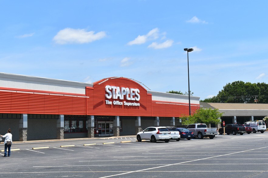 More Photos Of 5450 Hwy 153, Hixson Unknown For Lease