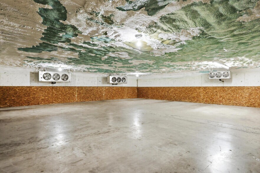 More Photos Of 2154 Old Charleston Rd NE, Cleveland Refrigeration Cold Storage For Sale