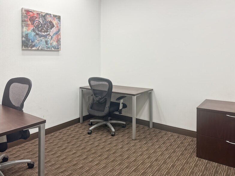 More Photos Of 6671 Las Vegas Blvd S, Las Vegas Coworking Space