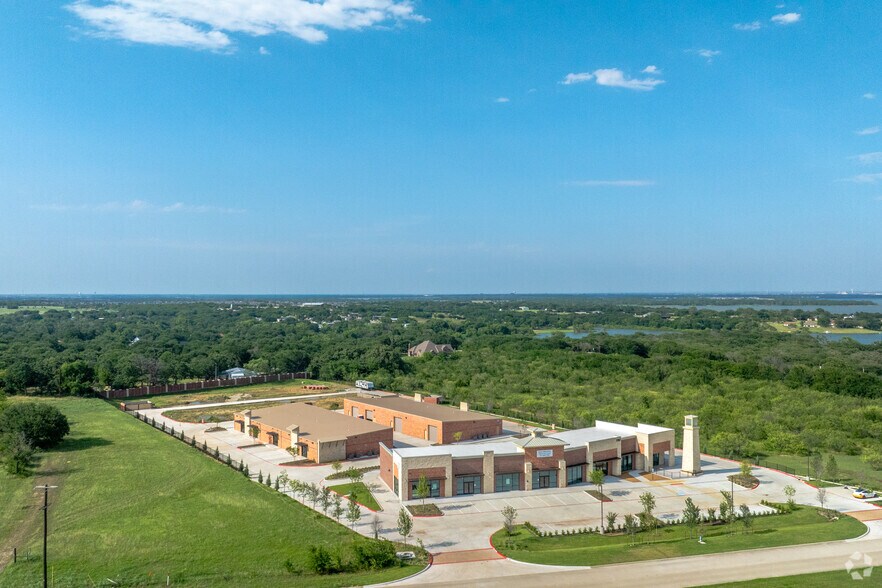 More Photos Of 1767 Old State Highway 24, Little Elm Restaurant For Lease