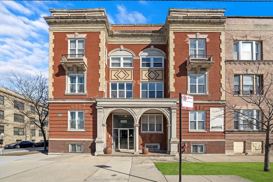 More Photos Of 4601 S Indiana Ave, Chicago Apartments For Sale