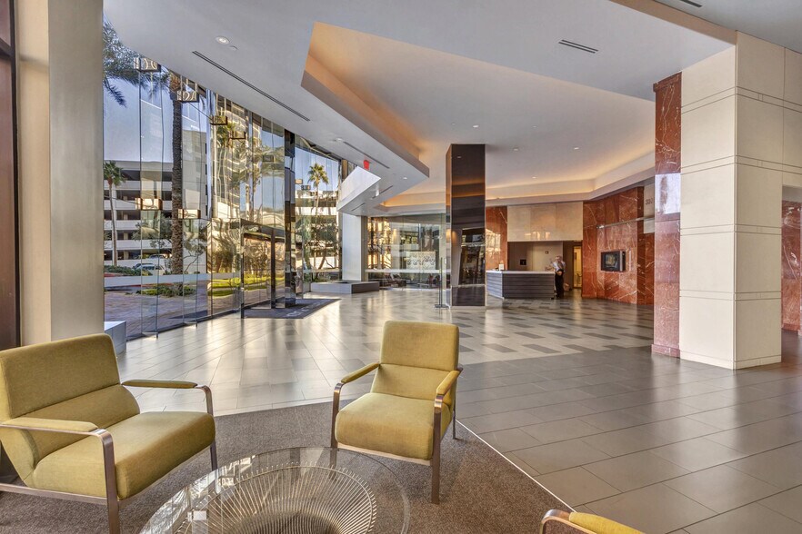 More Photos Of 3101-3111 N Central Ave, Phoenix Office For Lease