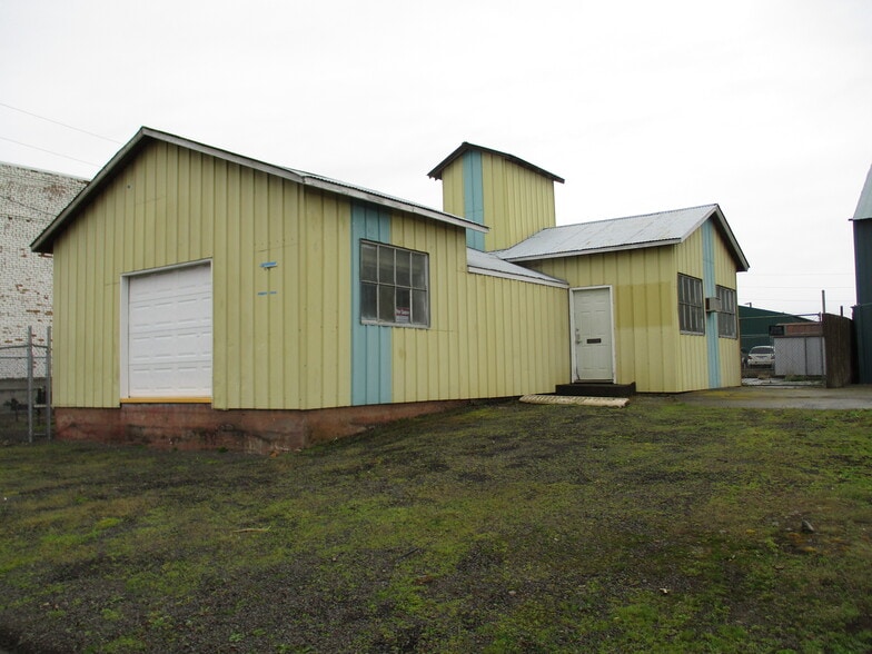 Primary Photo Of 940 N 9th Ave, Walla Walla Warehouse For Lease