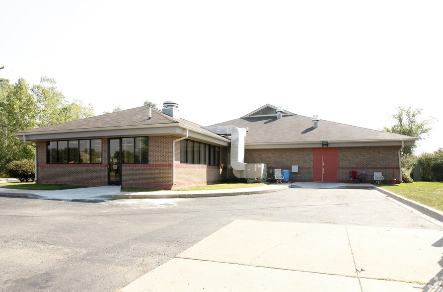 More Photos Of 5715 N Venoy Rd, Westland Medical For Sale