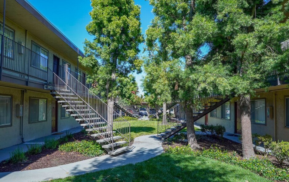 More Photos Of 6131 Gettysburg Pl, Stockton Apartments For Sale