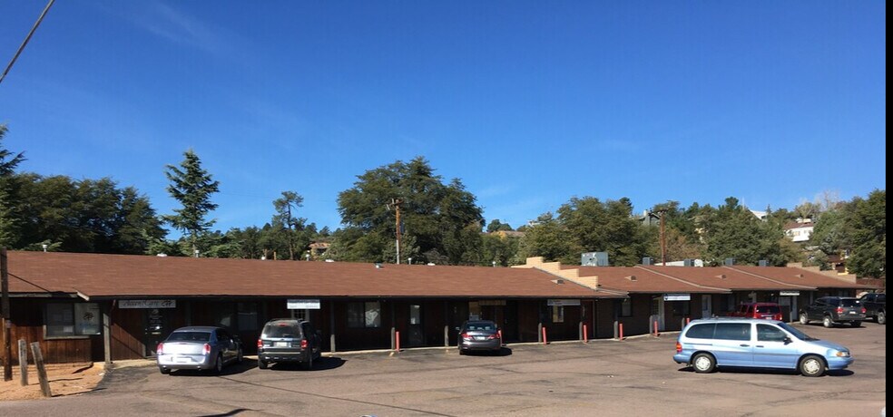 More Photos Of 200 W Frontier St, Payson General Retail For Lease