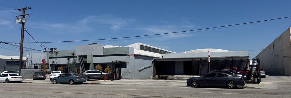 Primary Photo Of 15902 S Main St, Los Angeles Manufacturing For Lease