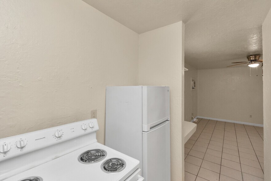 More Photos Of 409 Austin Rd, Conroe Apartments For Sale