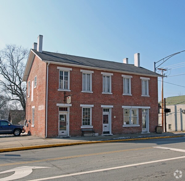 Primary Photo Of 7-11 E Franklin St, Bellbrook Storefront Retail Office For Lease