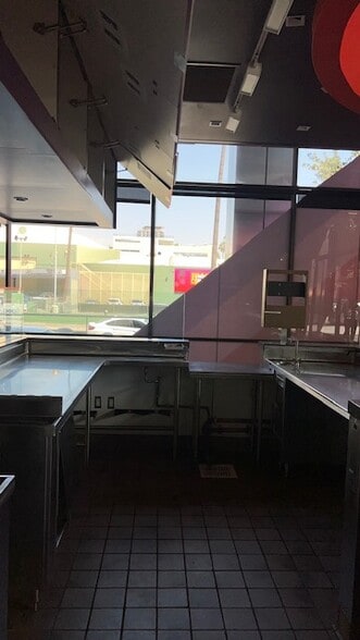 More Photos Of 6255 W Sunset Blvd, Los Angeles Office For Lease