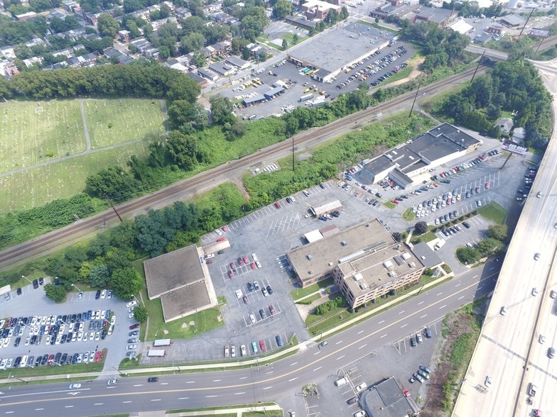 More Photos Of 1500 Paxton St, Harrisburg Office For Lease