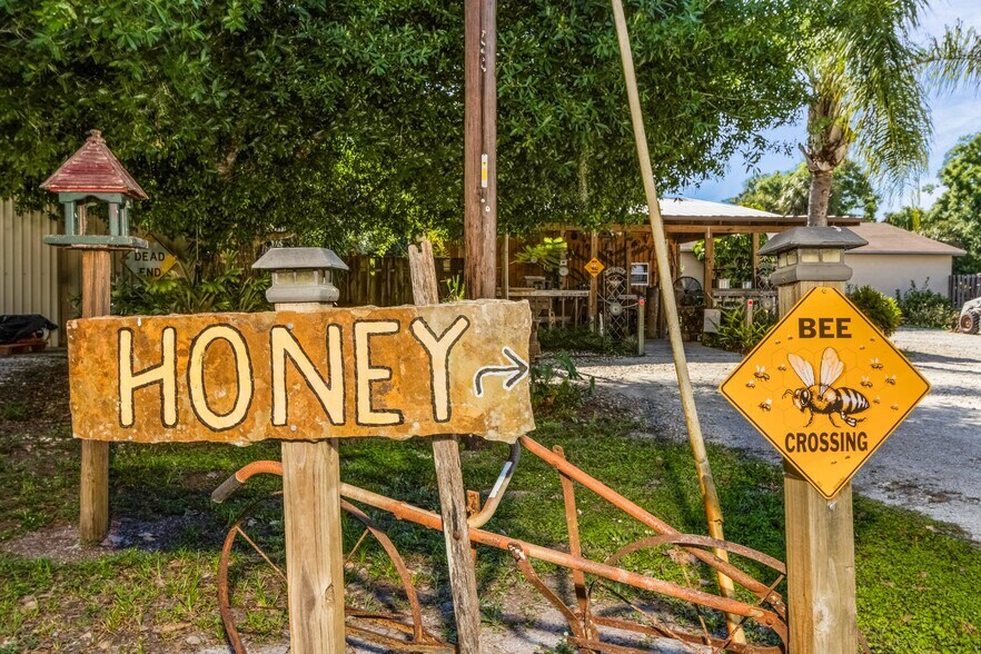 More Photos Of 17131 Slater Rd, North Fort Myers Land For Sale