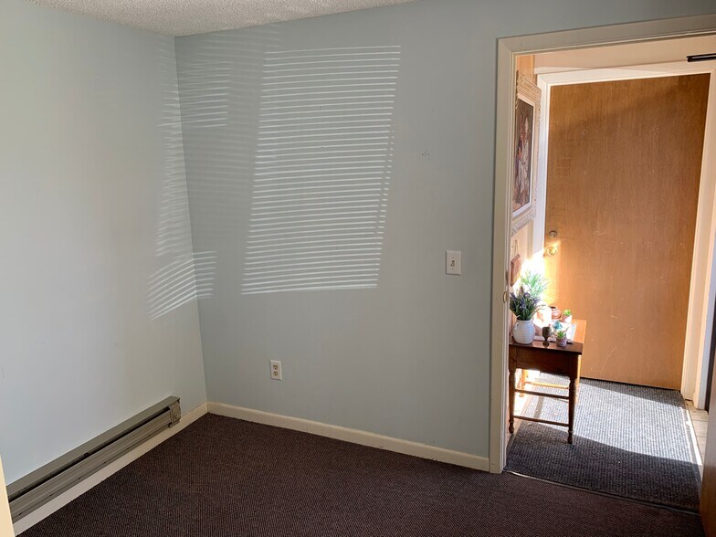 More Photos Of 930-934 Big Thompson Ave, Estes Park Office For Lease