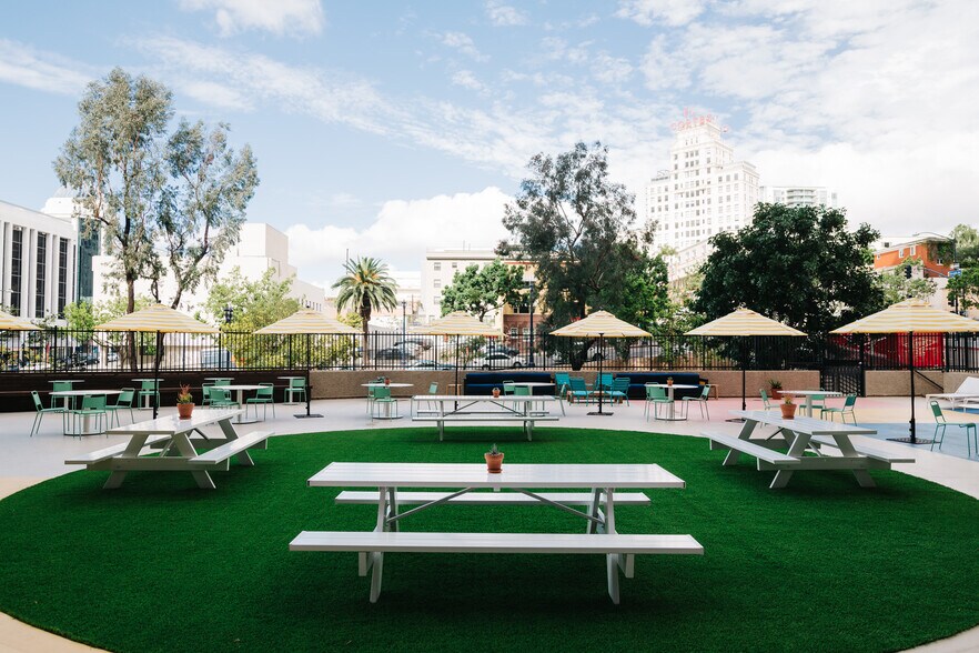 More Photos Of 600 B St, San Diego Coworking Space