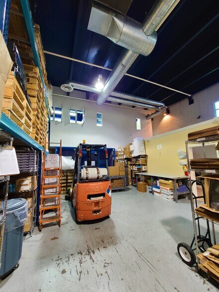 More Photos Of 13850 SW 143rd Ct, Miami Warehouse For Sale