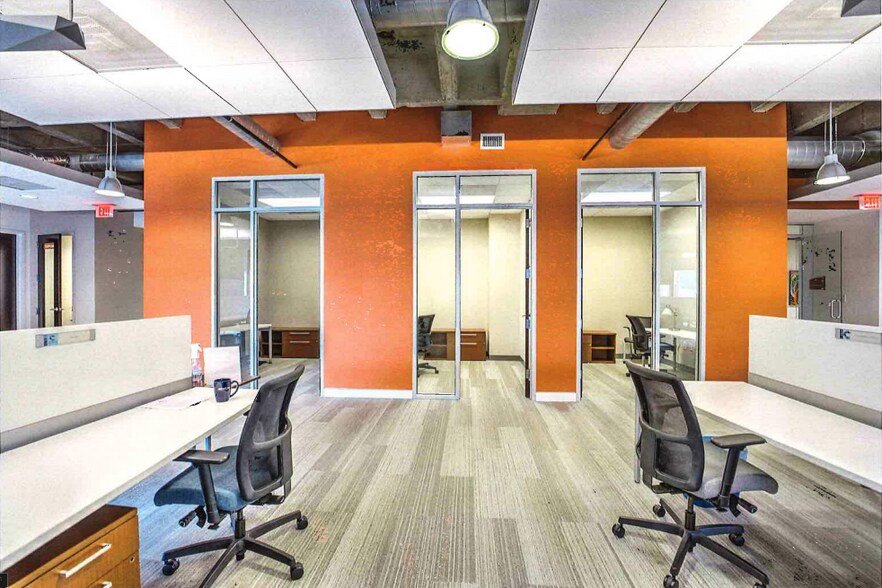 More Photos Of 1 Haywood St, Asheville Office For Lease