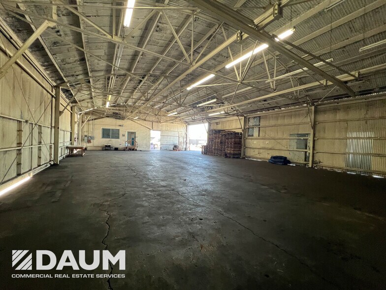 More Photos Of 1981 Belgrave Ave, Huntington Park Land For Lease