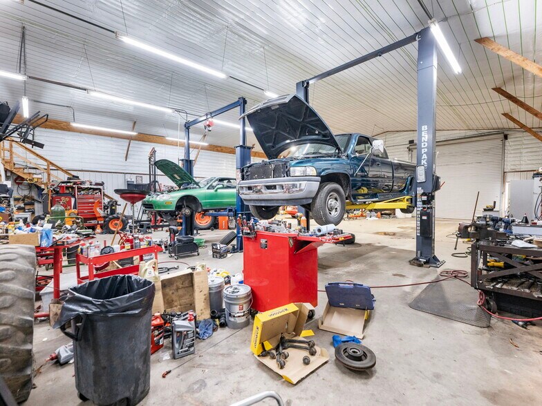 More Photos Of 849 Blacksnake Rd, Mount Airy Light Distribution For Sale