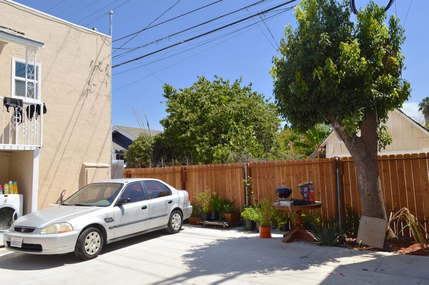 More Photos Of 435-437 W 11th St, Long Beach Apartments For Sale