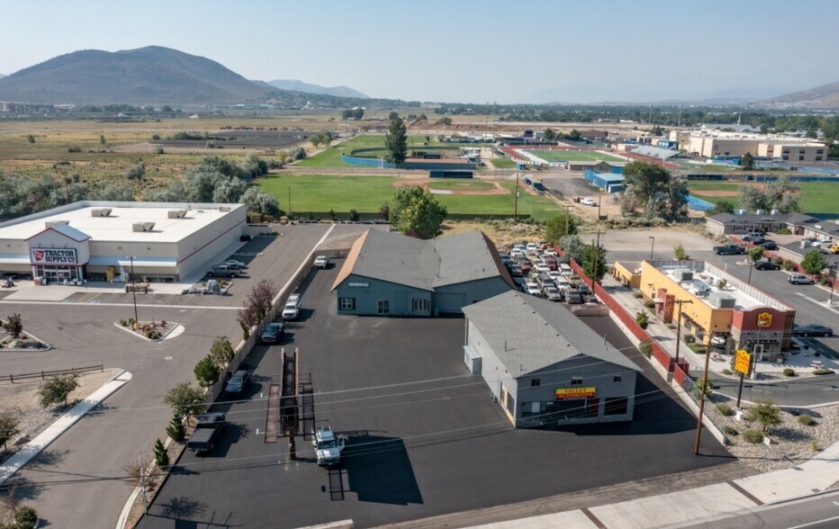 More Photos Of 1991 E William St, Carson City Warehouse For Lease