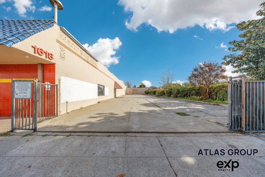 More Photos Of 1618 S San Gabriel Blvd, San Gabriel Freestanding For Sale