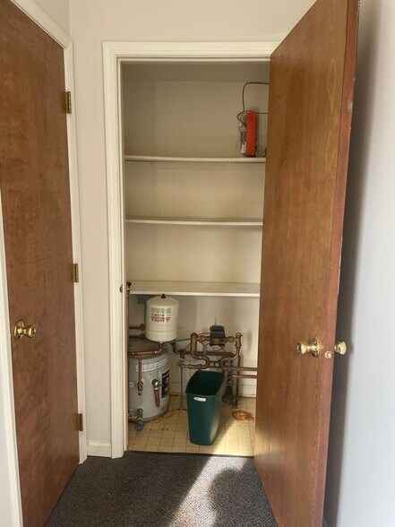 More Photos Of 252 W Swamp Rd, Doylestown Office For Lease