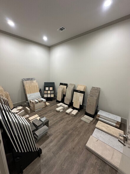 More Photos Of 17154 N Eldridge Pky, Tomball Medical For Lease