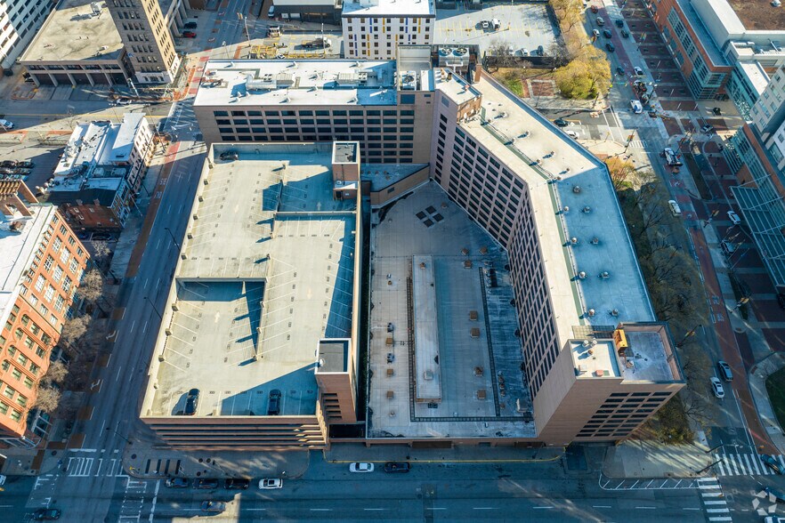 More Photos Of 110 S Eutaw St, Baltimore Hotel For Sale