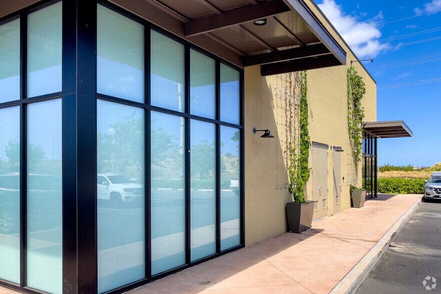 More Photos Of 4460 Kapolei Pky, Kapolei Freestanding For Lease
