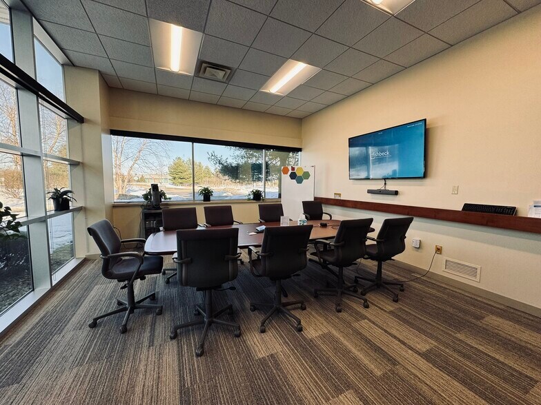 More Photos Of 4775 Campus Dr, Kalamazoo Office For Sale