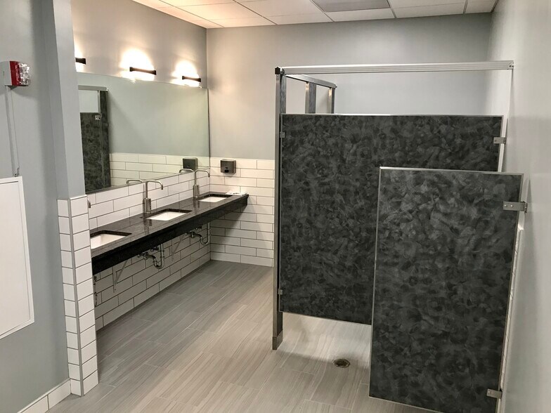 More Photos Of 2132 E Bijou St, Colorado Springs Office For Lease