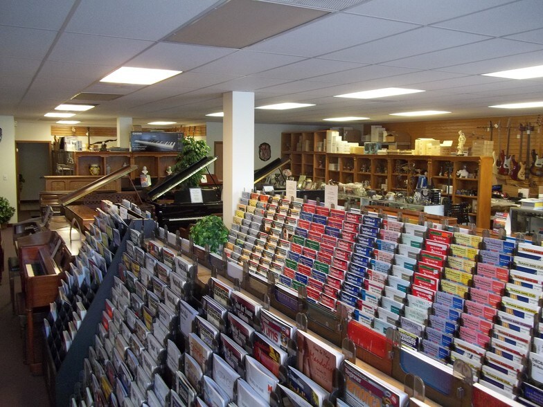 More Photos Of 4510 N Illinois St, Swansea General Retail For Sale