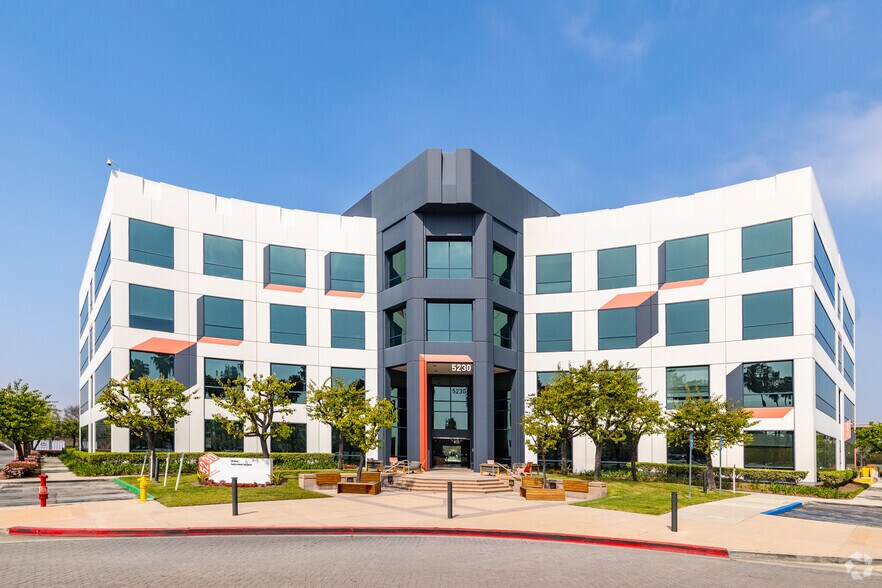 More Photos Of 5230 Pacific Concourse Dr, Los Angeles Medical For Lease