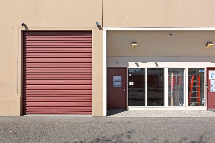 More Photos Of 4450 Enterprise St, Fremont Manufacturing For Sale