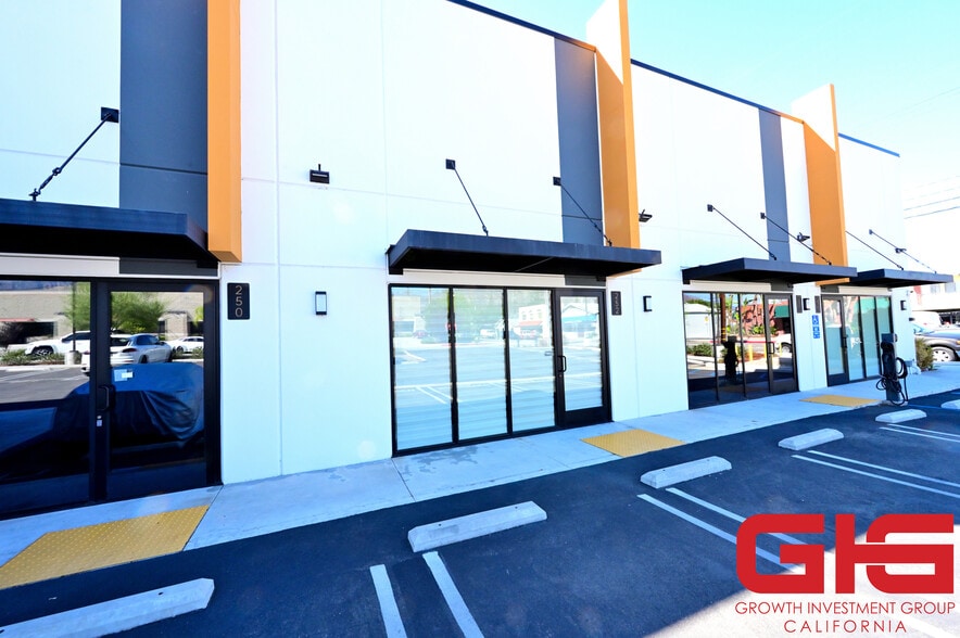 More Photos Of 238-256 W Chestnut Ave, Monrovia Warehouse For Sale