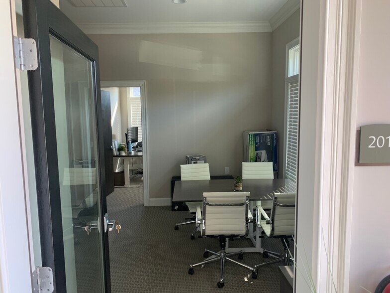 More Photos Of 1764 Heritage Center Dr, Wake Forest Office For Lease