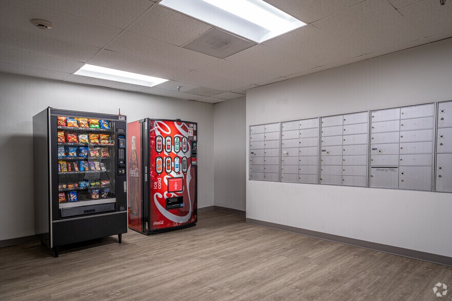 More Photos Of 12605 East Fwy, Houston Office For Lease