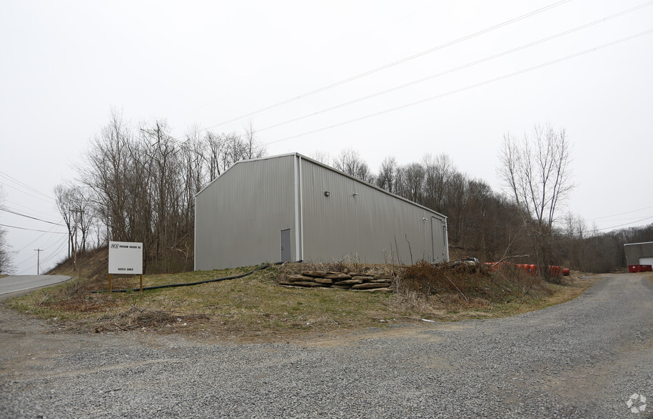 Primary Photo Of 801 Freedom Crider Rd, Freedom Industrial For Lease