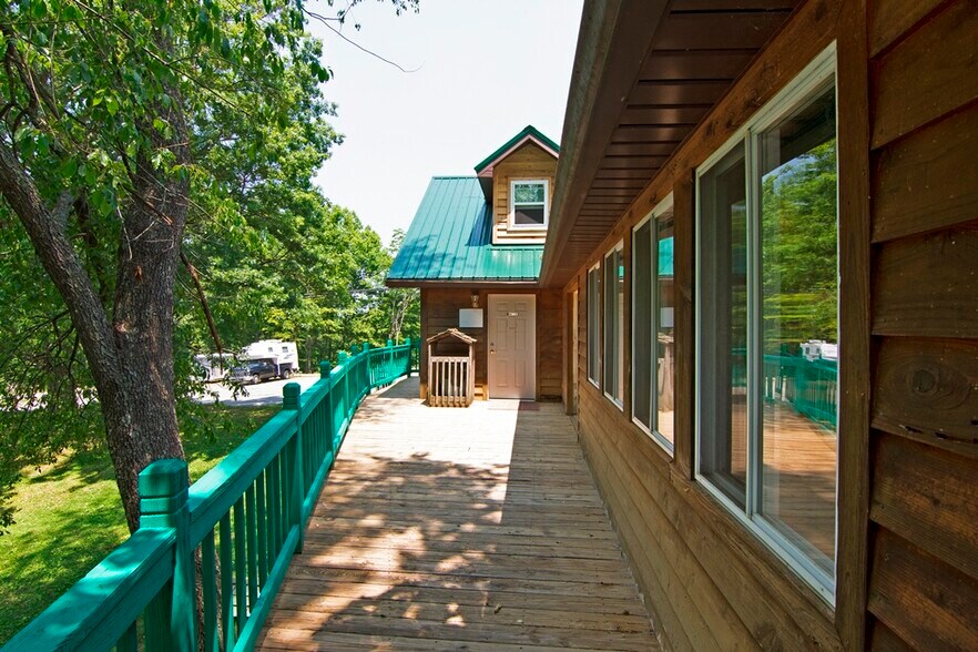More Photos Of 211 Oscar White rd, Lansing Land For Sale