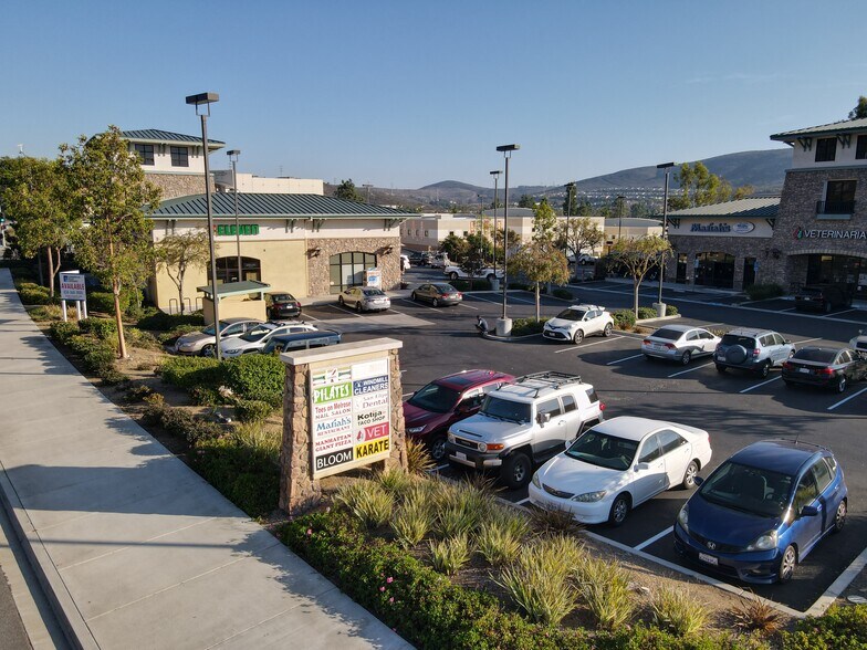 More Photos Of 1691-1693 Melrose Dr, San Marcos Unknown For Lease
