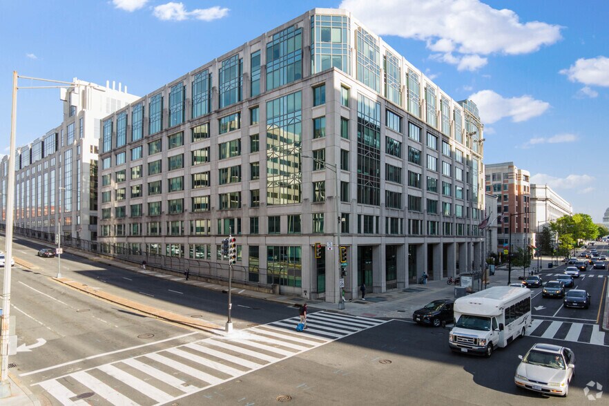 More Photos Of 777 N Capitol St NE, Washington Office Residential For Lease