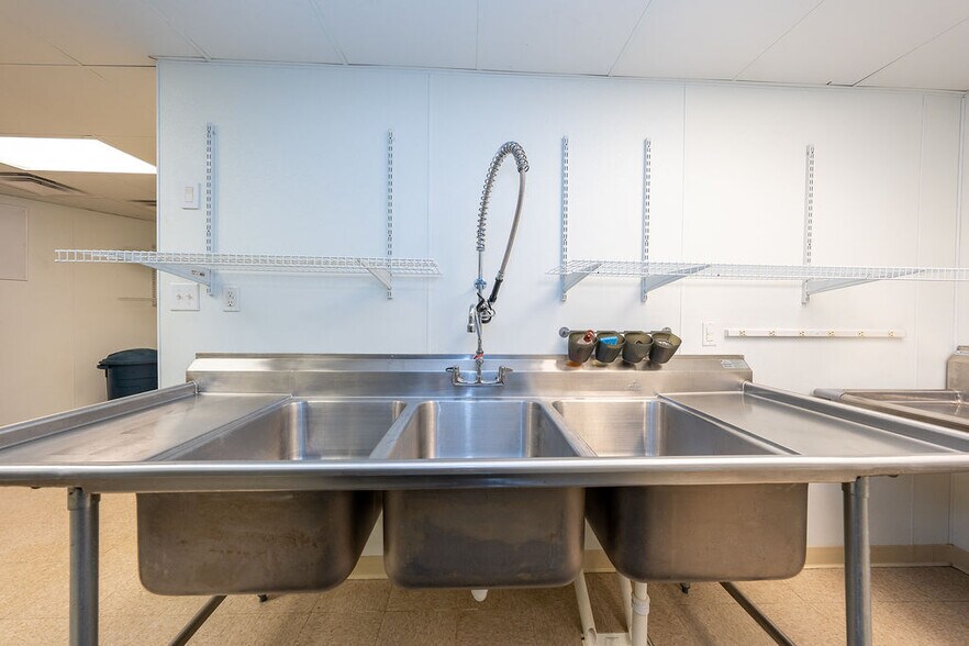 More Photos Of 101 Elm Ave, Louisa Specialty For Sale