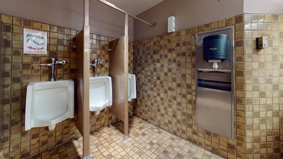 More Photos Of 3444 Country Club Dr, Lewiston Lodge Meeting Hall For Sale