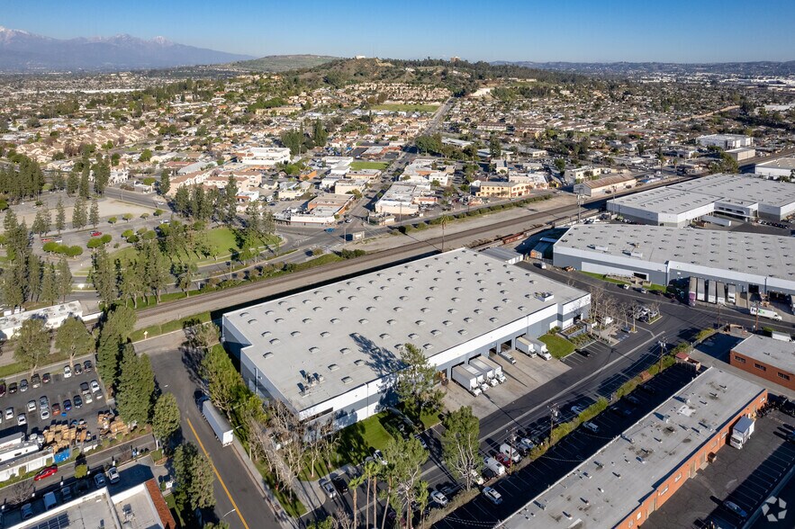 More Photos Of 150-160 Russell St, City of Industry Distribution For Lease