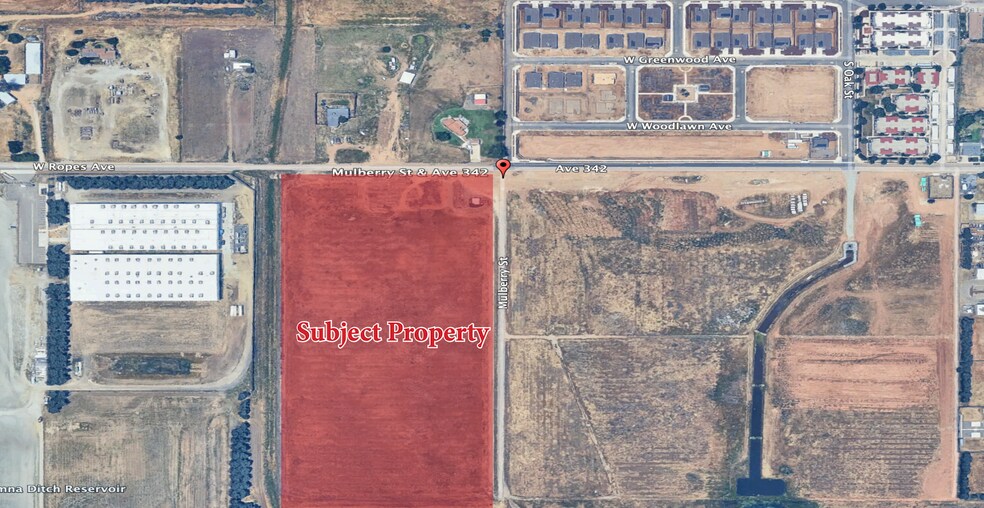 Primary Photo Of Ave 342, Woodlake Land For Sale