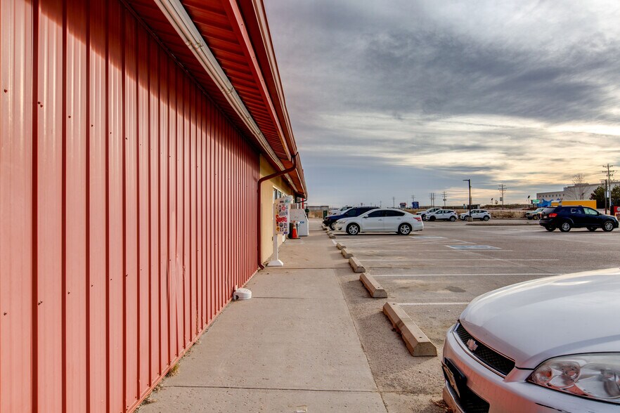 More Photos Of 100 Bennett Ave, Bennett Freestanding For Sale