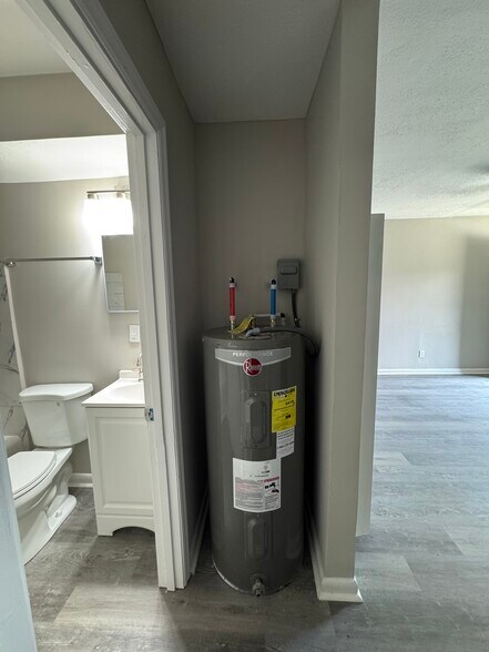 More Photos Of 784 Terminal Ct, Columbus Apartments For Sale