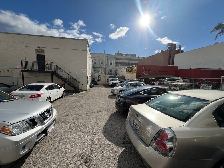 More Photos Of 1222-1230 4th St, San Rafael Apartments For Lease