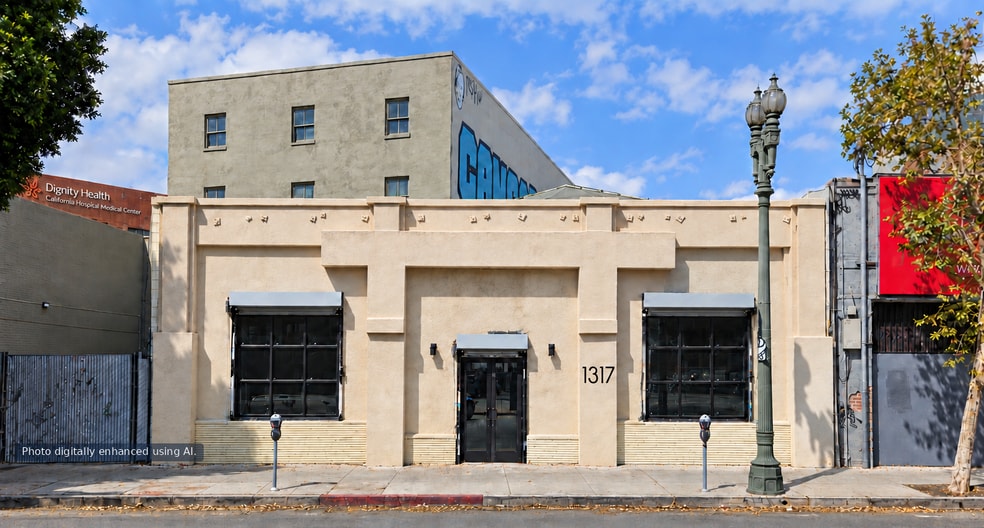 Primary Photo Of 1317 S Olive St, Los Angeles Showroom For Lease